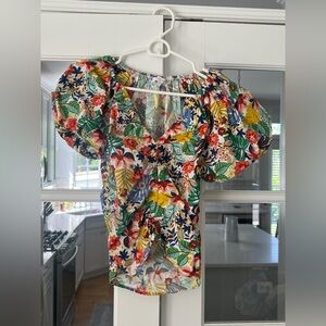 Floral Puff Sleeve Top